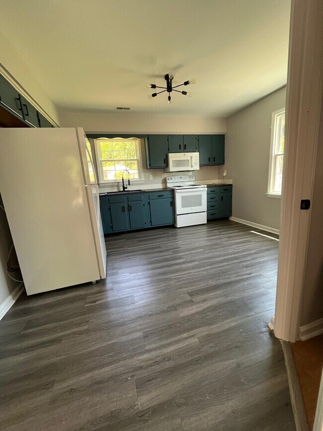 Foto del edificio - 3510 Cypress Pond Dr