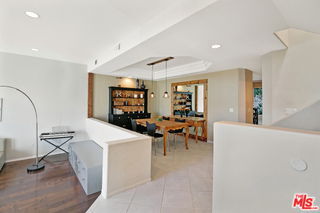 Foto del edificio - 6457 Zuma View Pl