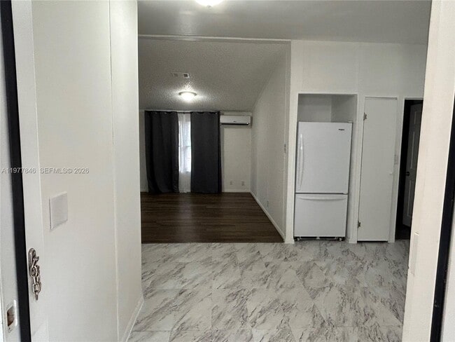 Building Photo - 10467 S 228th Ln