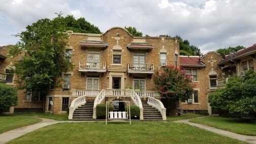 Foto principal - 244 S Cleveland St