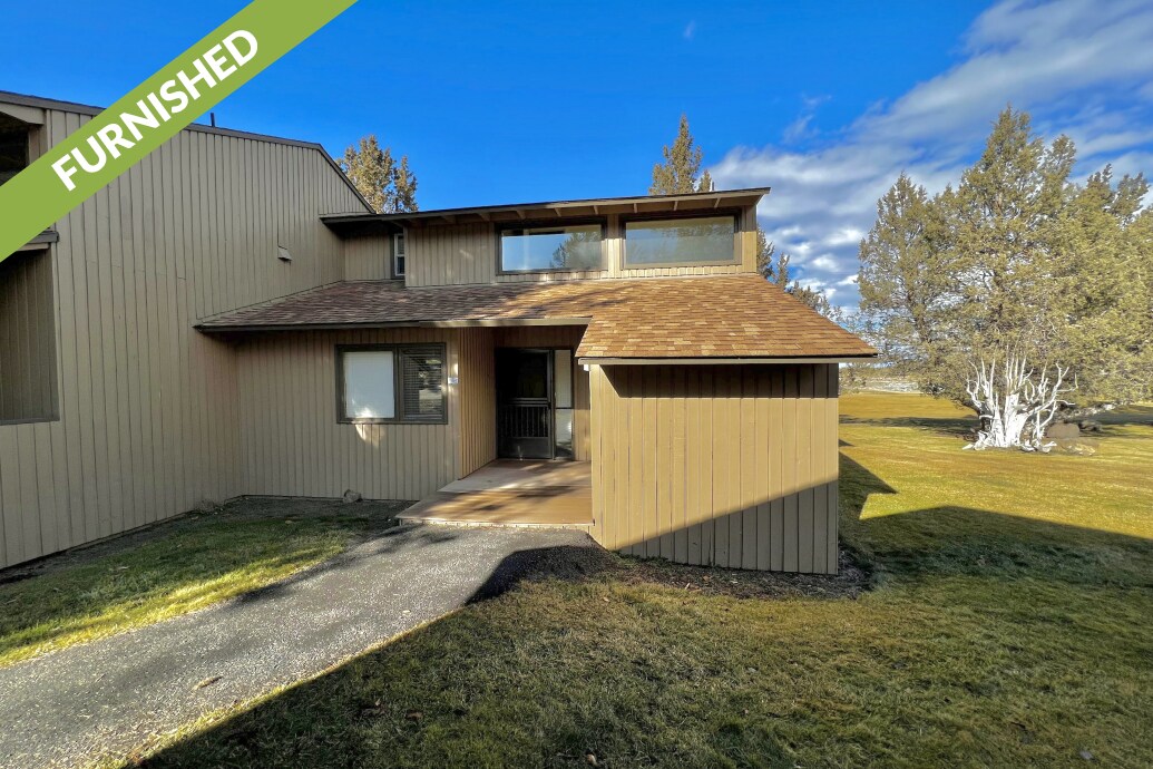 6901 Robin Ct, Redmond, OR 97756 Townhome Rentals in Redmond OR