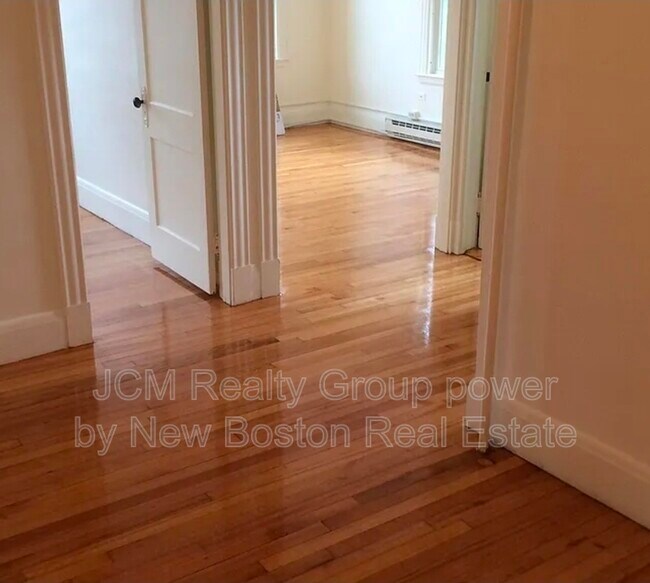 Building Photo - 203 Lewis St