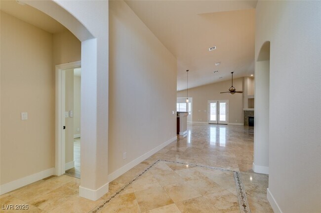 Foto del edificio - 2180 Dogwood Ranch Ave