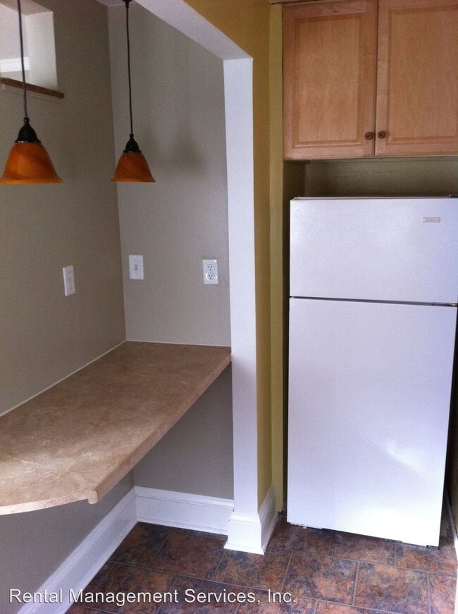 Foto del edificio - 1834 NE 38th Ave