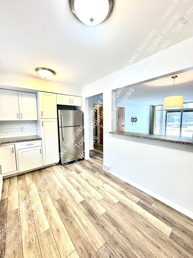 Foto del edificio - 4493 S Buffalo St