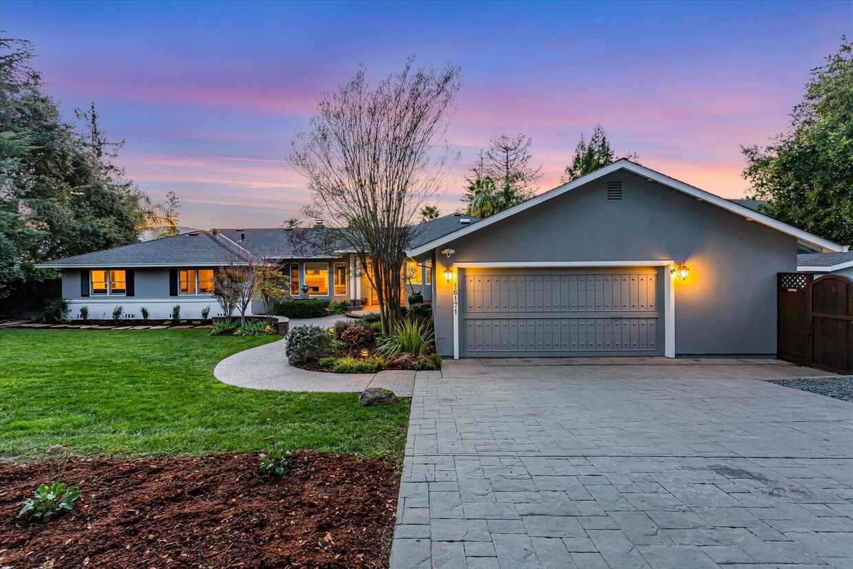 Primary Photo - Luxury Rental Home in Desirable Los Gatos ...