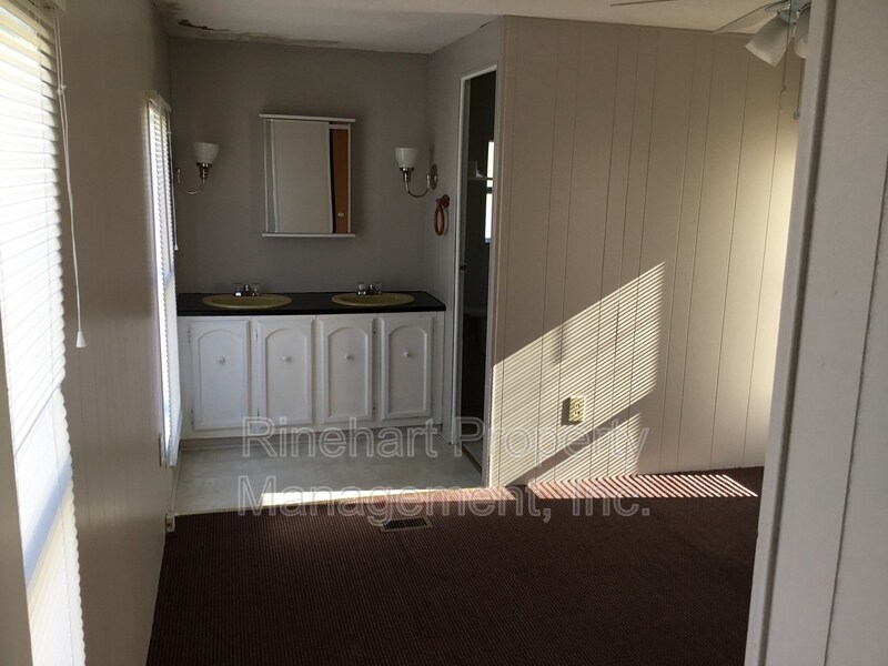 Foto del edificio - 1035 Ruby St