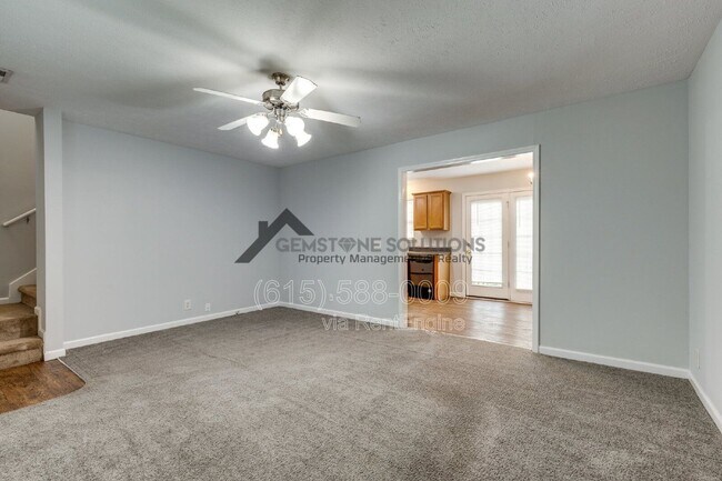 Foto del edificio - 1033 Cheryl Ln