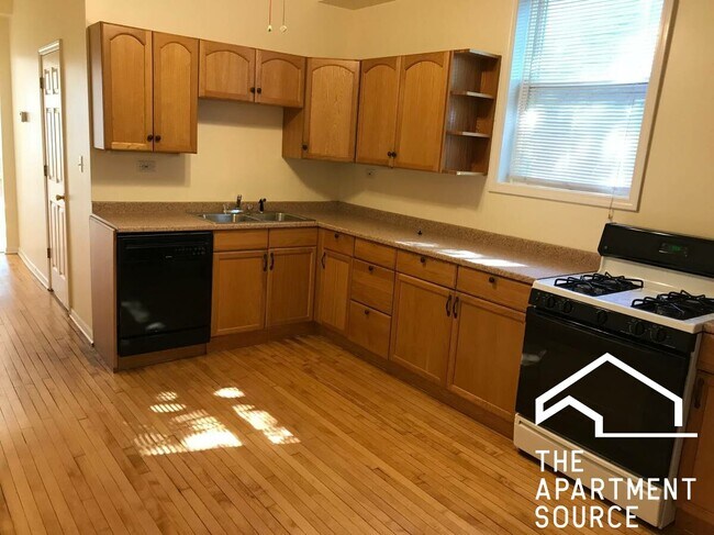 Foto del edificio - 1739 W Le Moyne St