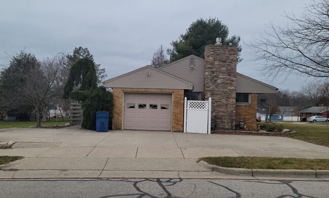 Foto del edificio - 3-Bedroom/2.5-Bath, Great Neighborhood