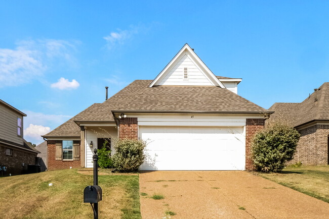 Building Photo - 45 Willow Springs Ln