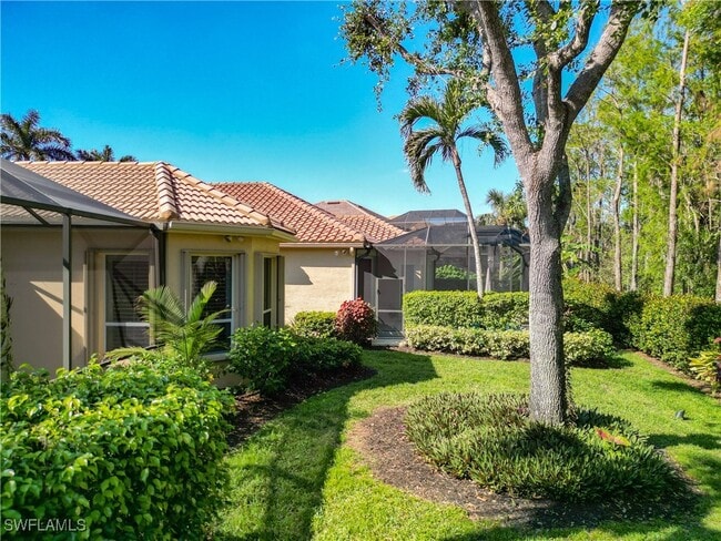 Foto del edificio - 9190 Troon Lakes Dr