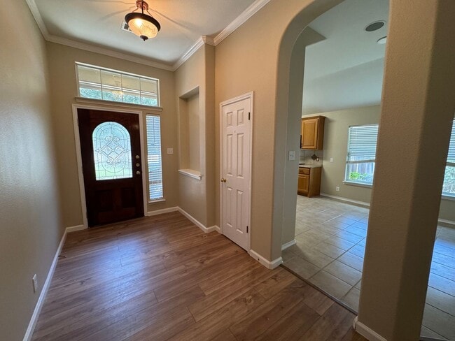 Building Photo - STONE OAK  |  GATED COMMUNITY  |  3 BEDROO...