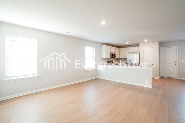 Foto del edificio - 17759 TIPPER LN