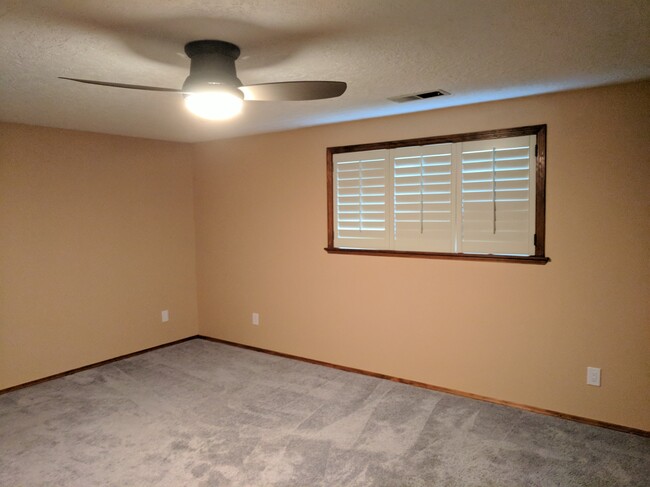 Building Photo - 15128 SW Barcelona Way