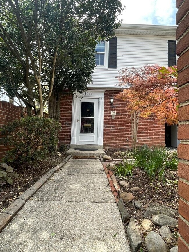 Building Photo - A fully updated Four Bedroom, Three and On...