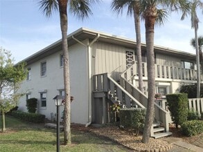 Building Photo - 6400 Flotilla Dr