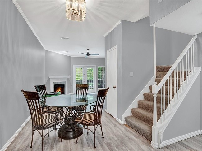 Building Photo - 8555 Fair Oaks Crossing