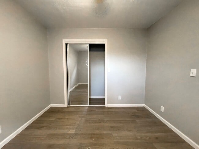 Foto del edificio - 1812 W 7th St