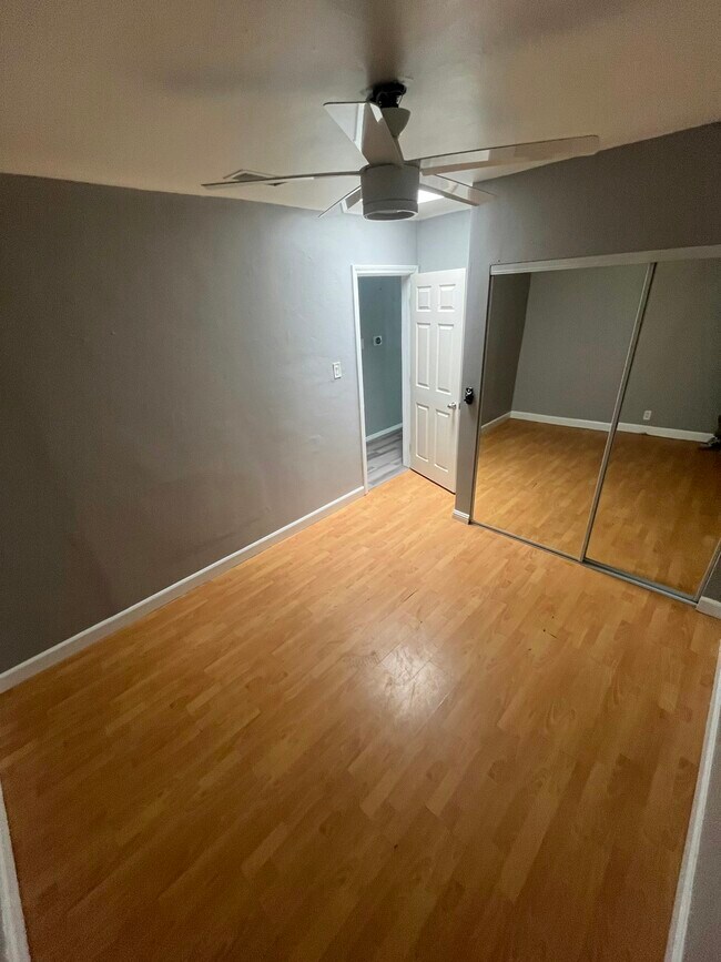 Foto del edificio - 15700 Crenshaw Blvd