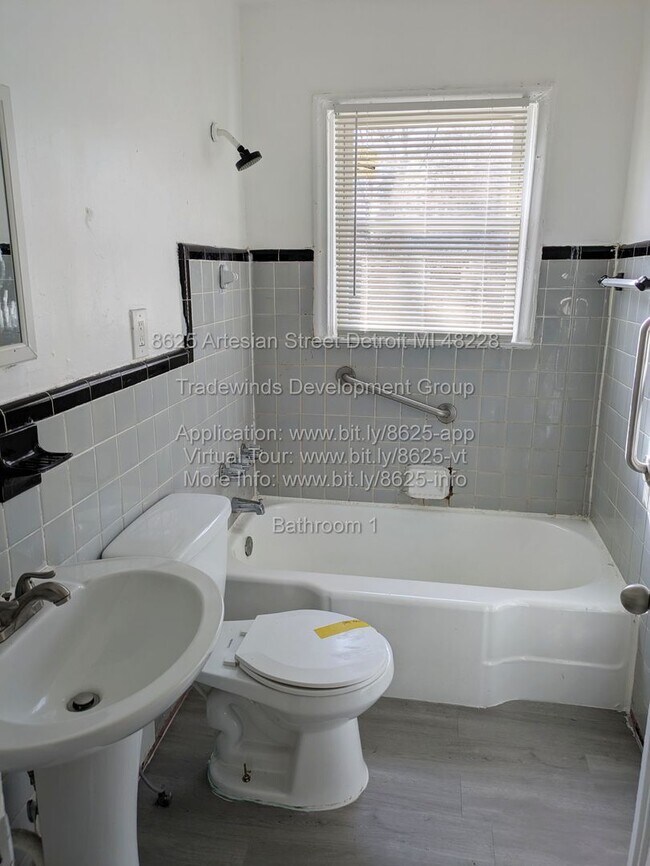 Foto del edificio - 8625 Artesian St