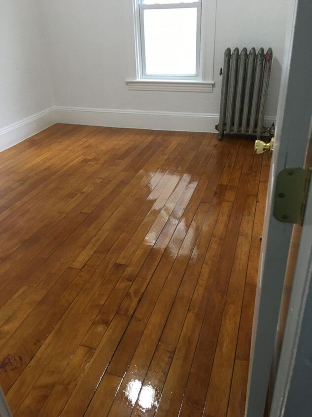 Primary Photo - 92 Myrtle St