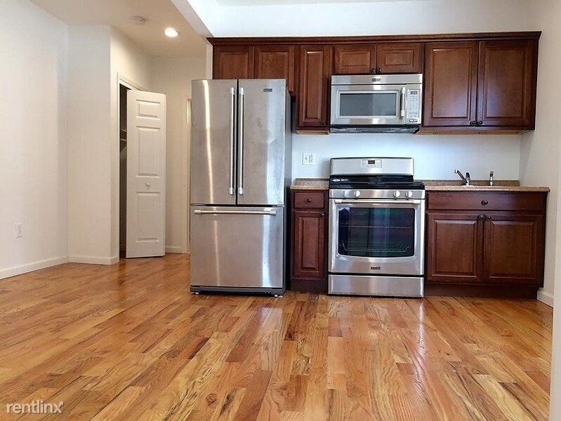 Primary Photo - 2 br, 1 bath Apartment - 774 East 45th Street
