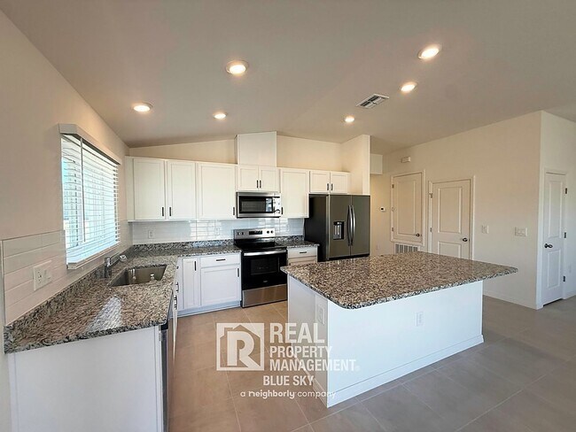 Foto del edificio - 14603 Abasail Ln