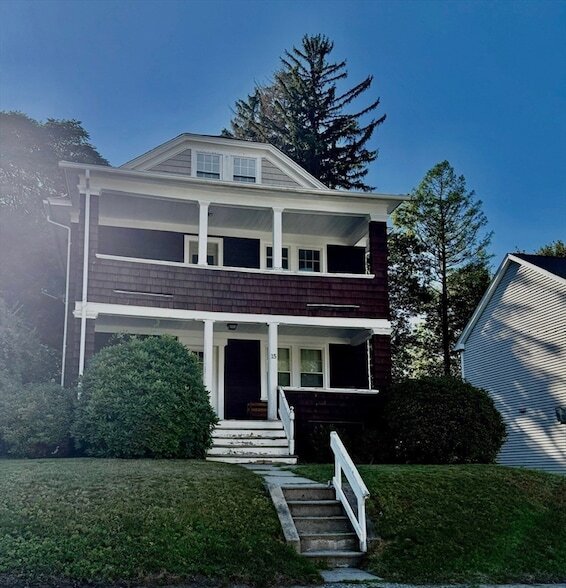 Building Photo - 15 Rosemont Rd