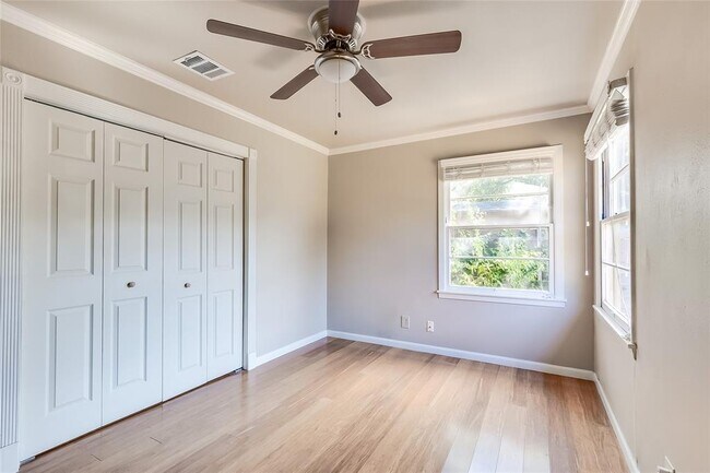 Building Photo - 501 Krebs Ln