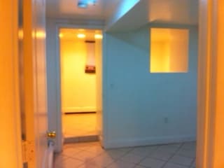 Building Photo - 608 9th St