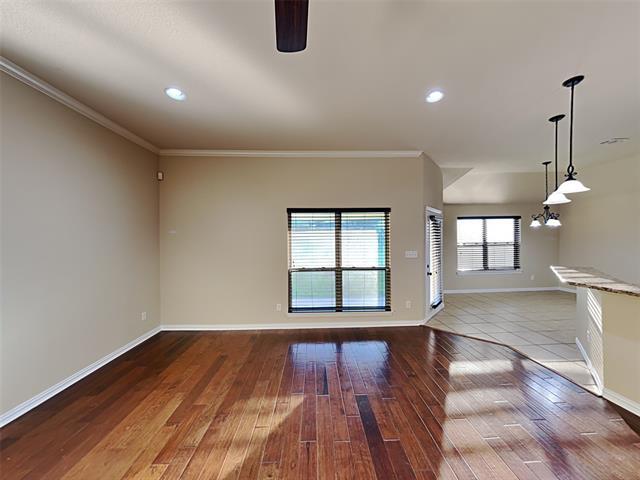 Building Photo - 309 Sterling Dr