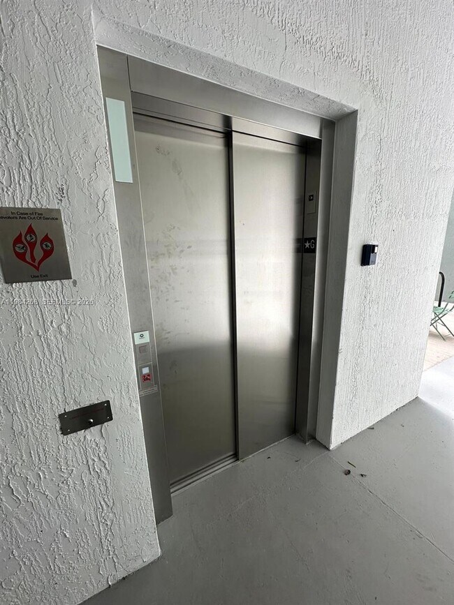 Foto del edificio - 3422 NW 5th Ave