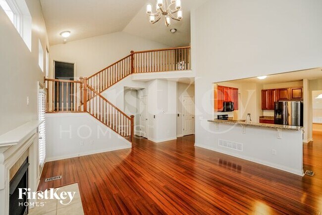 Foto del edificio - 6126 Highlander Dr