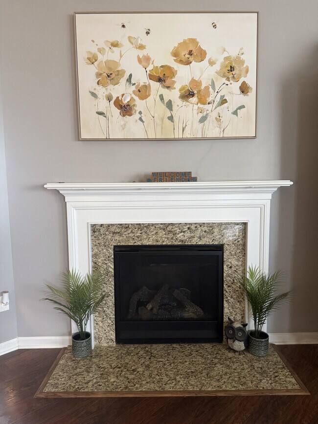 Foto del edificio - 593 Friar Park Ln