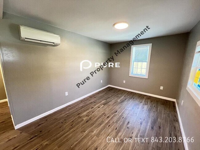 Foto del edificio - Cozy and Practical One Bedroom in Buckfield!!
