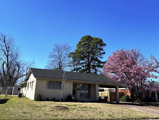 Foto del edificio - Bossier City LA 4 bed 3 bath for lease | S...