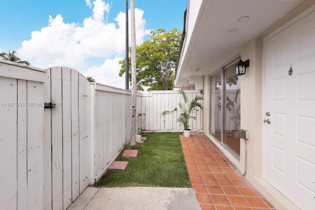 Foto del edificio - 6855 SW 45th Ln