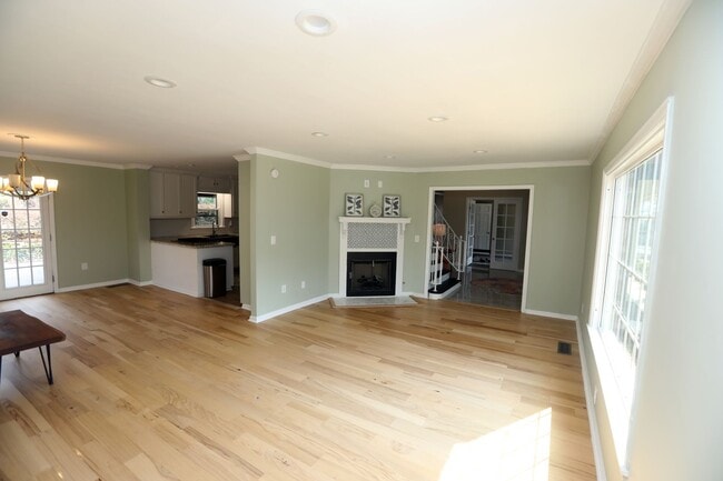Building Photo - 3710 Winkfield Pl