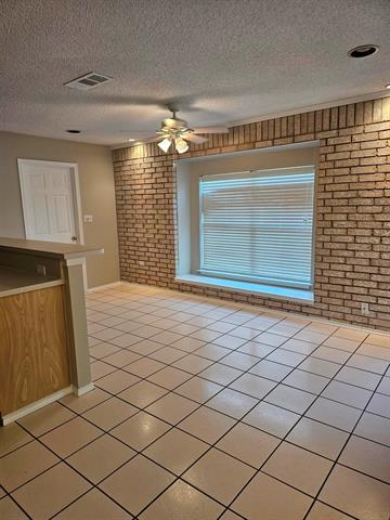 Foto del edificio - 812 Twin Creek Dr