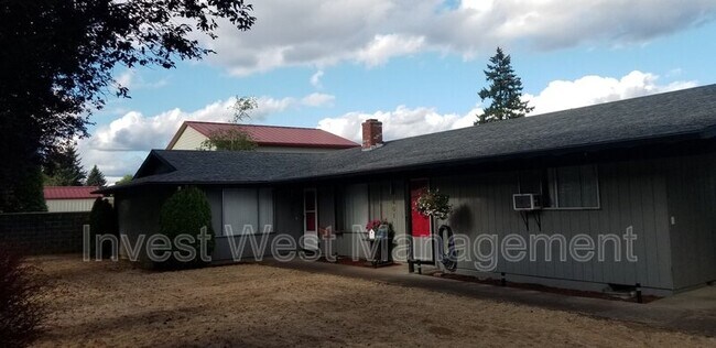 Foto del edificio - 401 NE 104th Ave