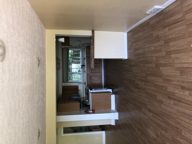Building Photo - 262 Arlington Ave