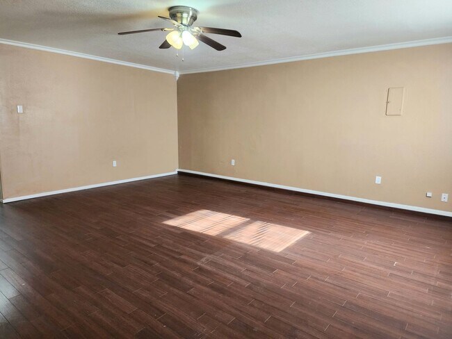 Foto del edificio - 504 S Avenue B