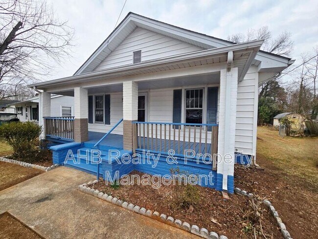 Building Photo - 914 Stokes St