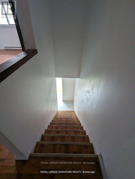 Photo du bâtiment - 577-577 Third St