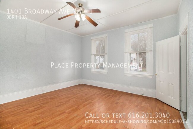Building Photo - 1401 Broadway NW #1 Studio Apartment
