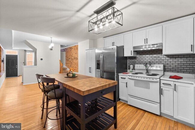 Foto del edificio - 1307 Clarkson St