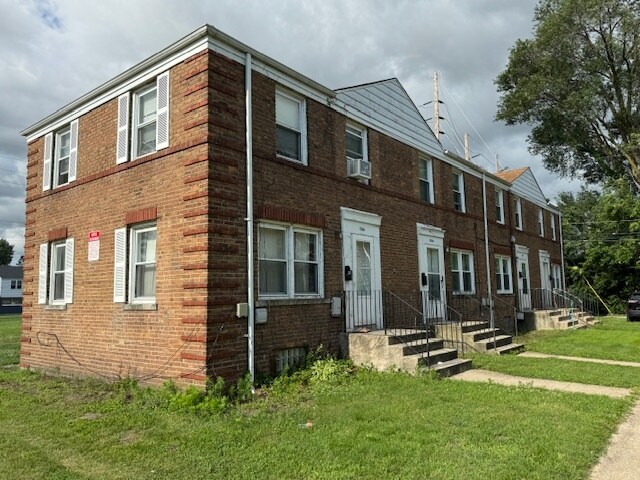 Foto del edificio - 7236 Columbia Ave