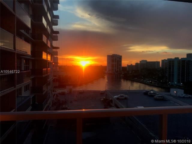 Building Photo - 3800 S Ocean Dr