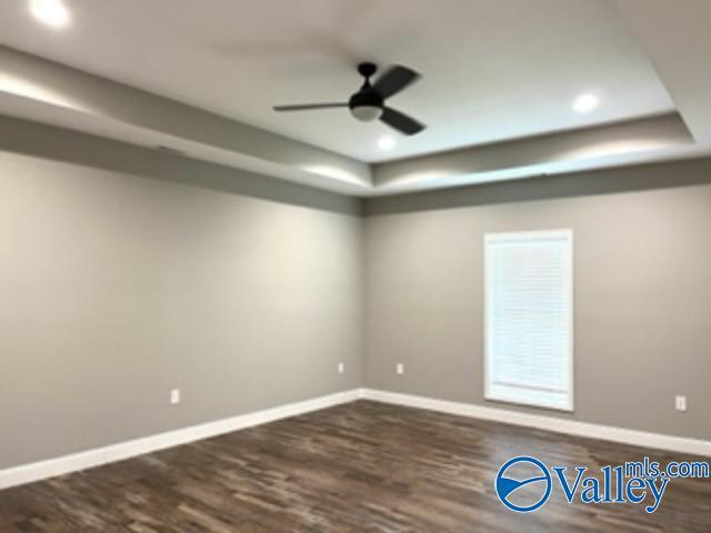 Building Photo - 100 Old Glory Ln